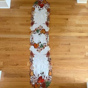 Fall Autumn Table Runner Fall Colors Leaves Acorns